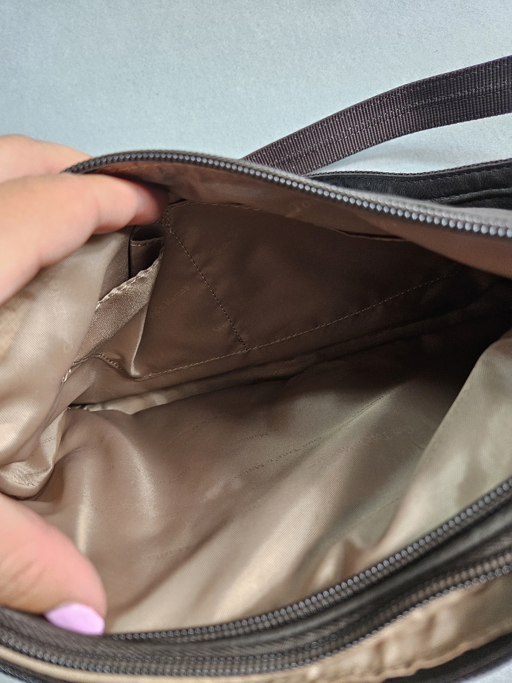 Gun Tote’n Mamas Brownish Black Leather Concealed Carry Hobo Handbag GTM Purse - Picture 13 of 16